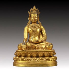 A Solemn Gilt Bronze Statue of Amitayus