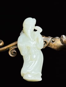 An Exquisite White Jade Statue of Longevity Hand Piece