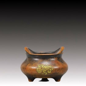 An Exquisite Gilt Bronze Double-Ears and Tripod Censer