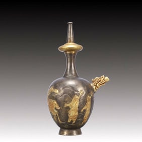 A Rare Gilt Silver Figure Pattern Vase