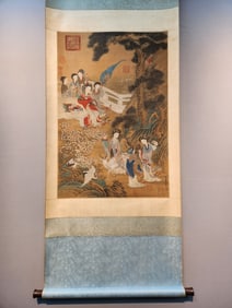A Chinese Vertical Scroll Ink Painting of Figure on Silk,Qiu Ying