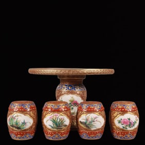 A Set of Fine Enamel Painted Gold Carved Flower and Bird Pattern Tables