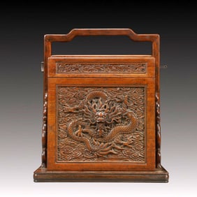 An Exquisite Boxwood Dragon Pattern Box