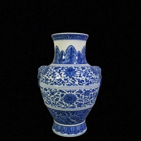 An Exquisite Blue and White Lotus Pattern Double-Ears Vase