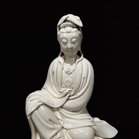 A Solemn Dehua white porcelain Statue of Avalokitesvara