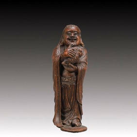 A Rare Eaglewood Figure Ornament