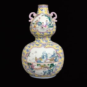 An Exquisite Yellow Glazed Landscape and Figure Pattern Painted Gold Double-Ears Gourd-Shaped Vase
