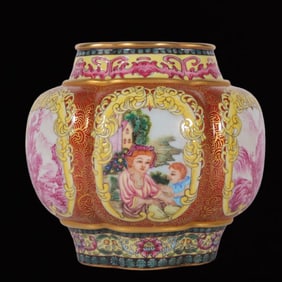 An Exquisite Enamel Painted Gold Figure Pattern Jar