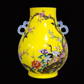An Exquisite Yellow Glazed Blue and White Crane Pattern Painted Gold Double-Ears Vase