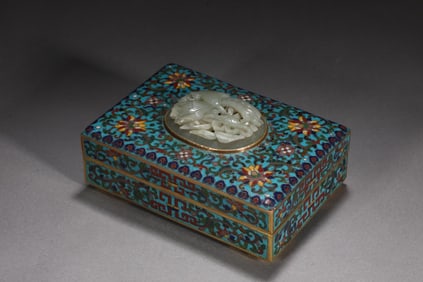 A Rare Cloisonne Inlaid White Jade Lotus Pattern Cover Box
