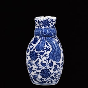 An Exquisite Blue and White Lotus Pattern Vase