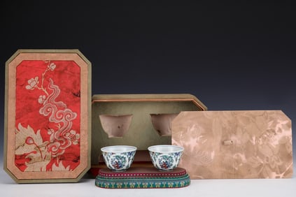 A Pair of Exquisite Doucai Dragon Pattern Cups