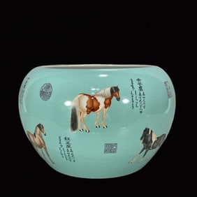 An Exquisite Green Glazed Animal Pattern Vat