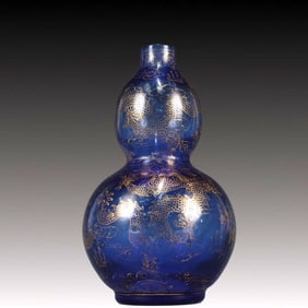 A Precious Glass Blue Glazed Auspicious Cloud and Dragon Pattern Gourd-Shaped Vase
