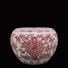 An Exquisite Underglaze-Red Lotus Pattern Jar