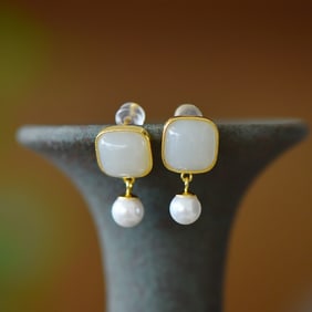 A Pair of Exquisite Sterling Silver-Gold Plated Inlaid White Jade Earrings, Inlaid Pearl