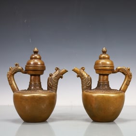 A Exquisite A pair of Coppery Crane Pattern Ewer