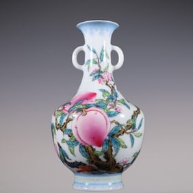 An Exquisite Enamel Bats and Peach Pattern Double-Ears Vase