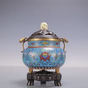 A Exquisite Cloisonne Lotus Pattern Double-Ears and Tripod Censer