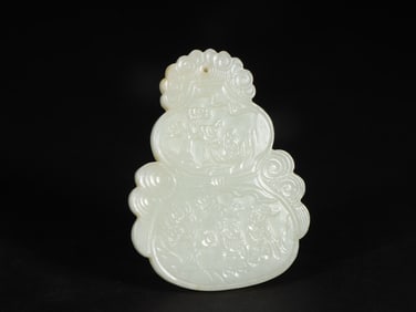 An Exquisite White Jade Character and Story Pattern Gourd-Shaped Brand