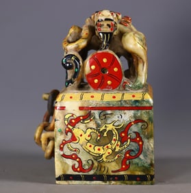 An Exquisite White Jade Silver Painted Color Auspicious Beast Seal