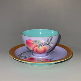 An Exquisite Famille-Rose Iron-Red Painted Gold Bats and Peach Pattern Cup