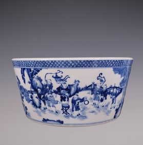 An Exquisite Blue and White Character and Story Pattern Vat