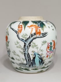 An Exquisite Famille-Rose Monkey Pattern Flower Pattern Jar