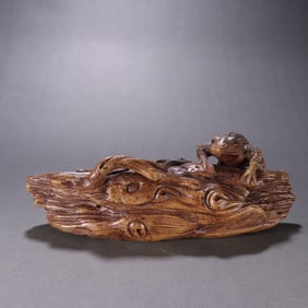 An Exquisite Purple Sands Golden Toad Pattern Brush Holder