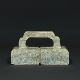 An Exquisite Archaic Jade Seal
