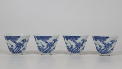 A Set of Fine Blue and White Pine, Bamboo and Plum Blossom Pattern Cup
