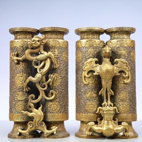 A Exquisite A pair of Gilt Bronze Dragon and Phoenix Pattern Eight Treasures Pattern Lotus Pattern