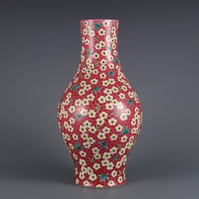 An Exquisite Famille-Rose Ruby Red-Glazed Flower Pattern Vase