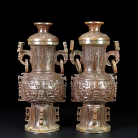 A Pair of Exquisite Archaic Jade Beast-Face Pattern Double-Ears Vase
