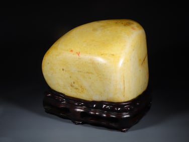 An Exquisite White Jade Ornament