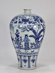 An Exquisite Blue and White Lotus Pattern Character and Story Pattern Vase