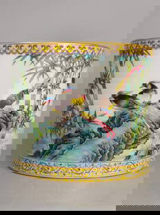 An Exquisite Famille-Rose Flower and Bird Pattern Lotus Pattern with poem Brush Pot: An Exquisite Famille-Rose Flower and Bird Pattern Lotus Pattern with poem Brush Pot Qing Dynasty, China Yongzheng Six-character Mark Size:6.4inx7.6in&#31881;&#24425;&#33457;&#40479;&#32441;&#32544;&#2