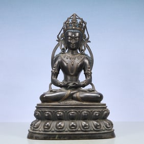 A Exquisite Coppery Statue of Avalokitesvara