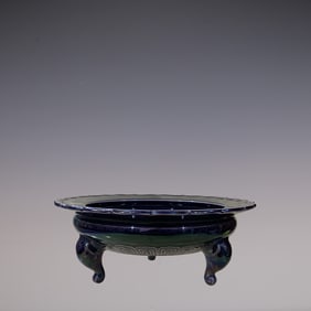 An Exquisite Purple glaze Tripod Brush Washer