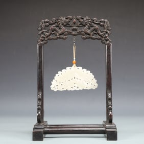 A Exquisite Zitanwood White Jade Dragon Pattern Fish Pattern Ornament