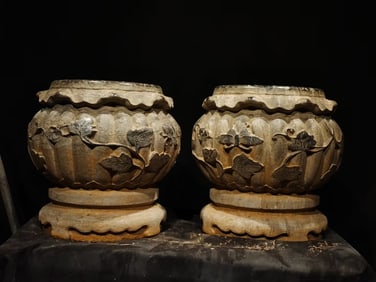 A Pair of Exquisite Limestone Flower Pattern Ornament