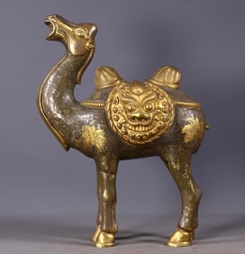 An Exquisite Gilt Bronze Flower Pattern Beast-Face Pattern Camel Ornament