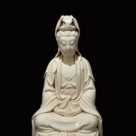 A Solemn Dehua white porcelain Statue of Avalokitesvara