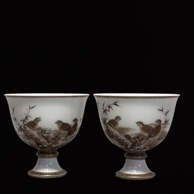 A Pair of Exquisite Ink Color Bird Pattern Painted Gold Stem Cups