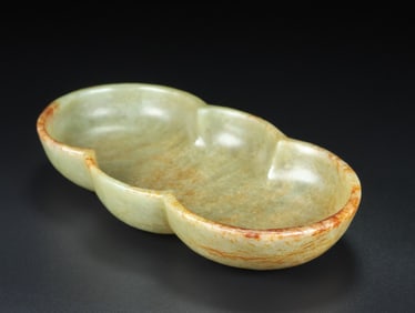 An Exquisite White Jade Brush Washer