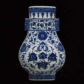 A Rare Blue and White Bats and Peach Pattern Double-Ears Vase