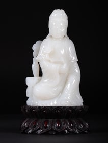 An Exquisite White Jade Statue of Avalokitesvara Ornament,With Zitanwood Base
