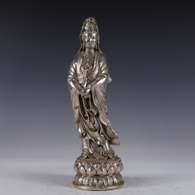 An Exquisite Silver-plated Statue of Avalokitesvara Ornament