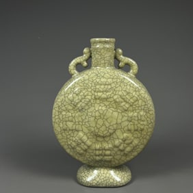 An Exquisite Ge Yao Yellow Glazed Double-Ears Vase
