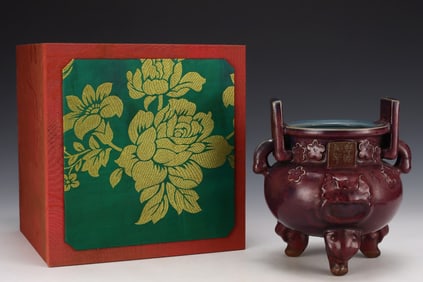 An Exquisite Jun yao Flower Pattern Double-Ears and Tripod Censer
